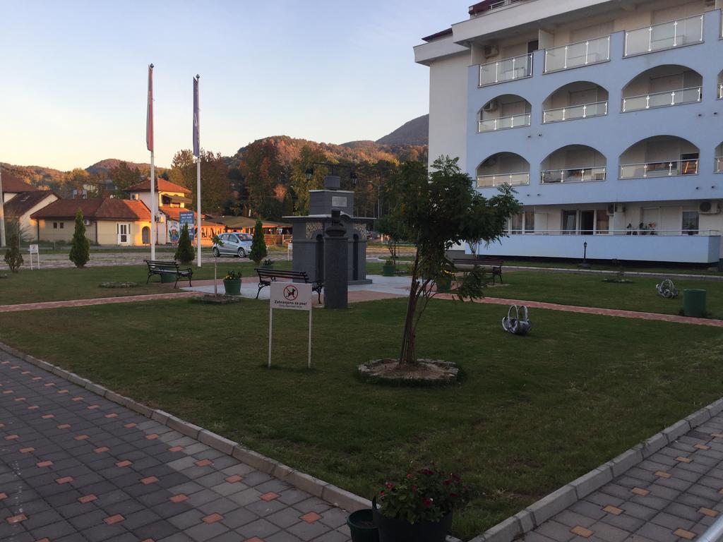 Apartamento Apartman Jezdic Banja Koviljača Exterior foto